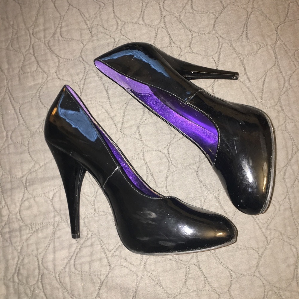 Black Pumps SZ 9.5